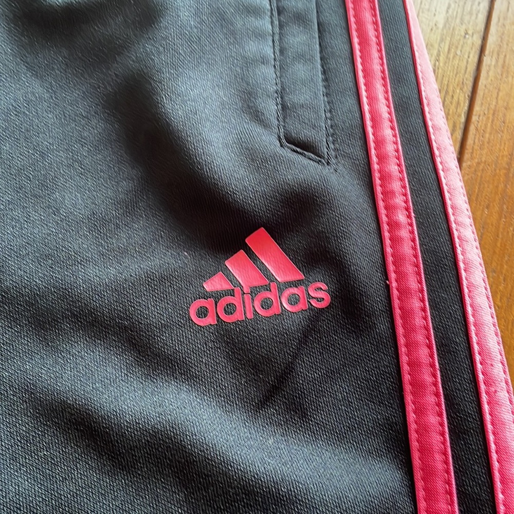 Adidas pants size small - Picture 2 of 10